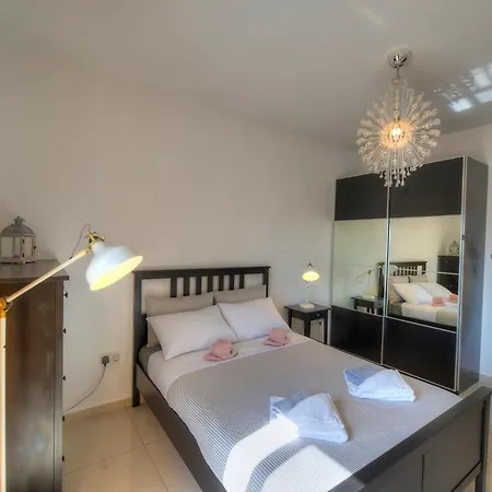 Appartamento Charming 2 Bedroom Close To Junior College Etus1-1